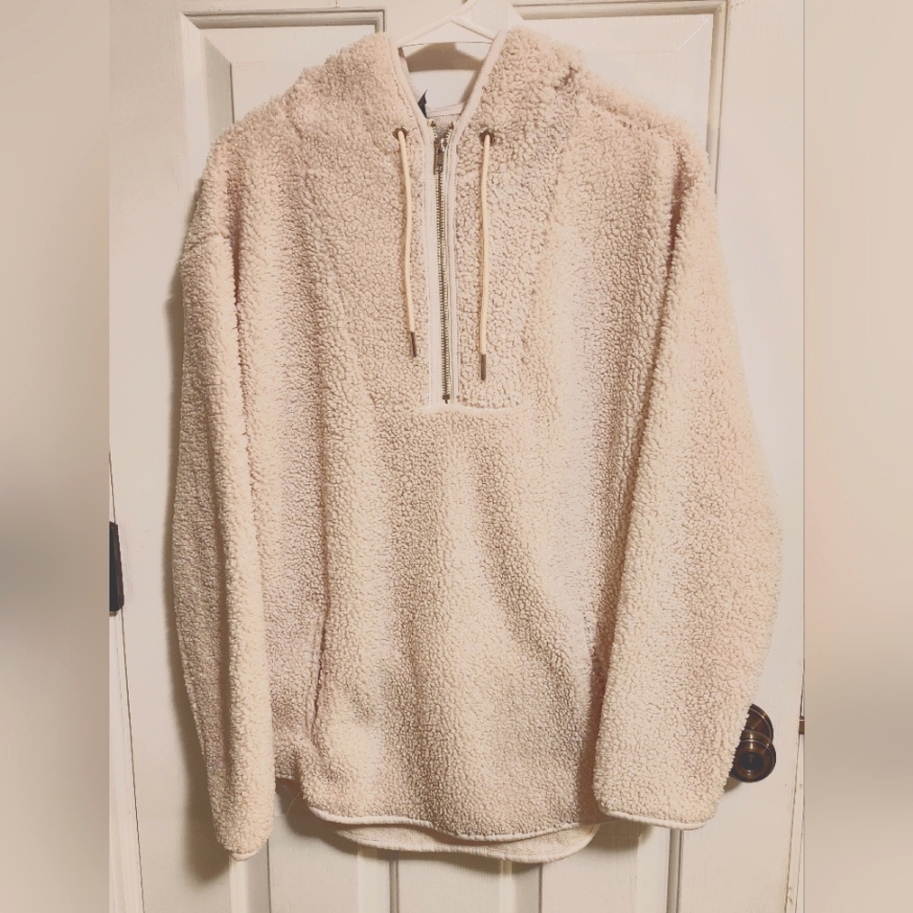 ALYA Boucle Hoodie from Francesca's, Cream, Size M